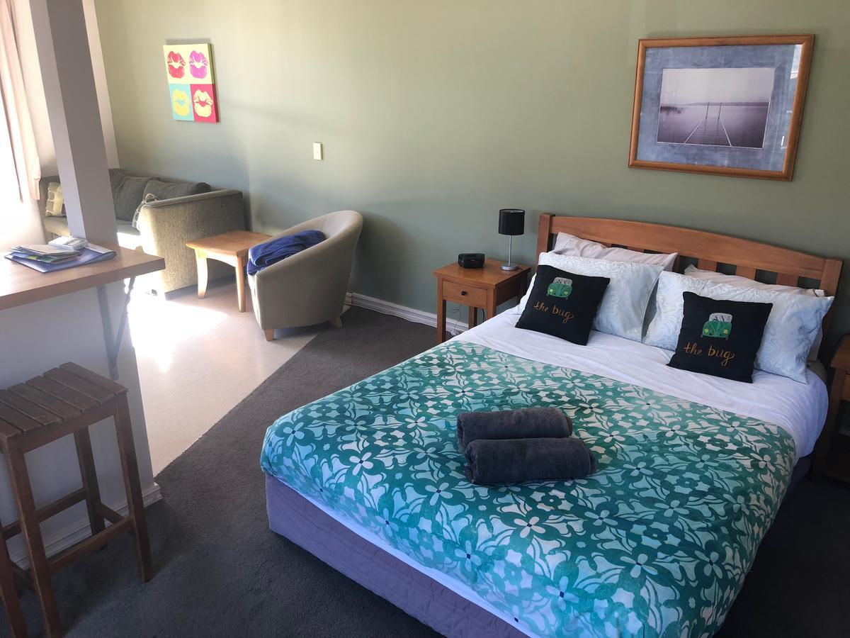 The Bug Backpackers Hostel Nelson Exterior photo